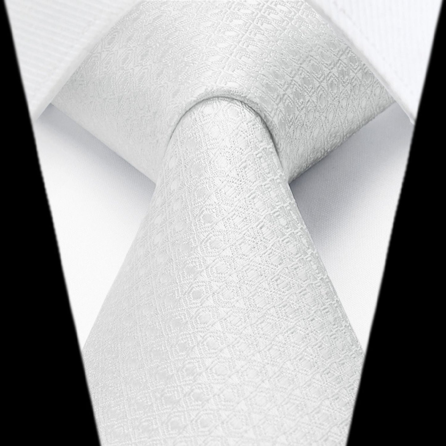 Hisdern White Plaid Pocket Square With Matching Tie