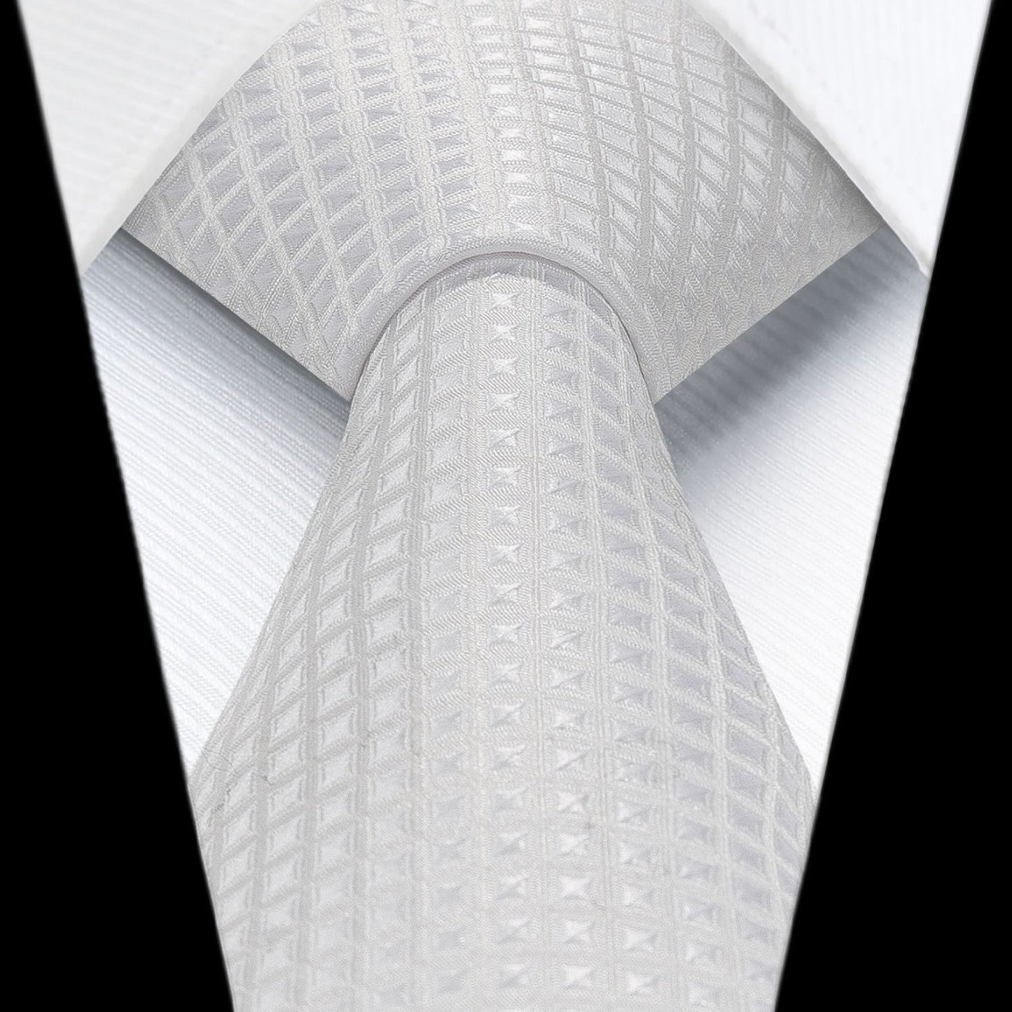 Hisdern Silver Plaid Pocket Square With Matching Tie