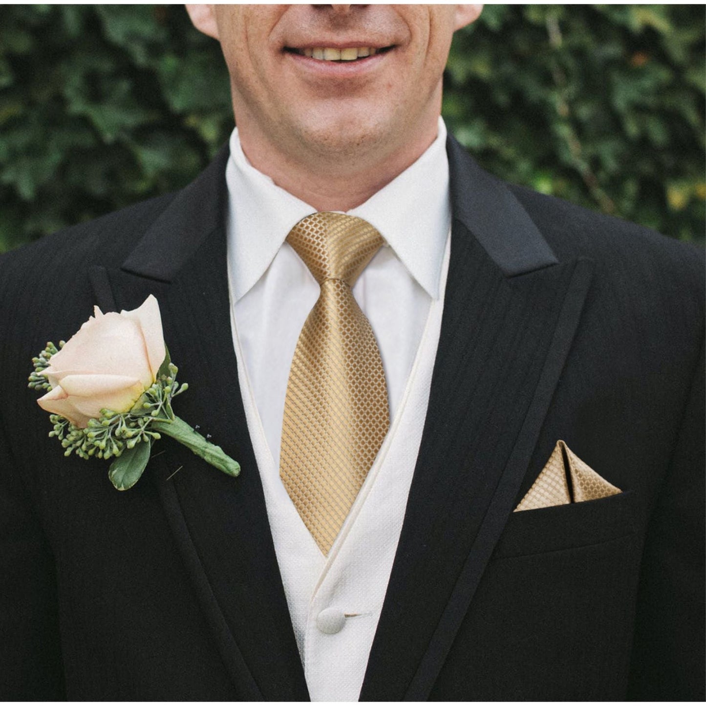 Hisdern Champagne Plaid Pocket Square With Matching Tie