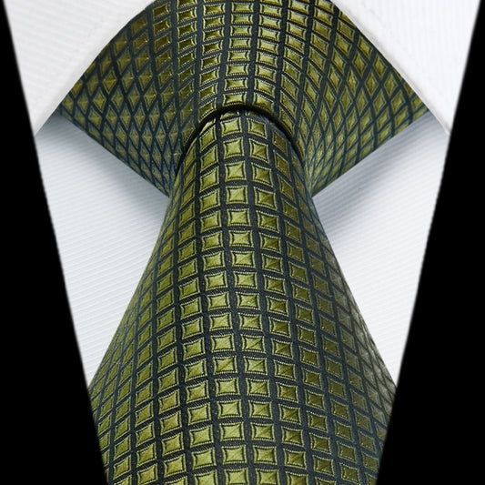 Hisdern Olive Plaid Pocket Square With Matching Tie