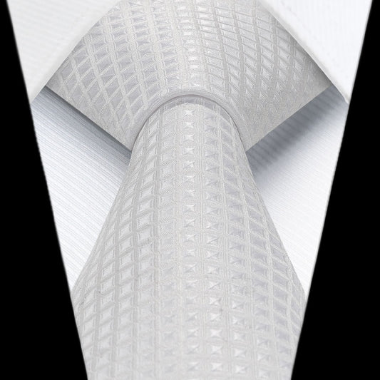 Hisdern Silver Plaid Pocket Square With Matching Tie